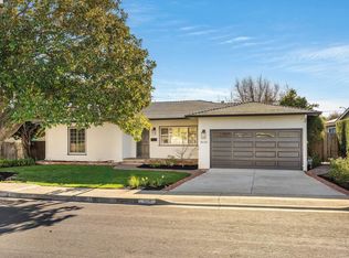8330 Ferncliff Ct, Dublin, CA 94568