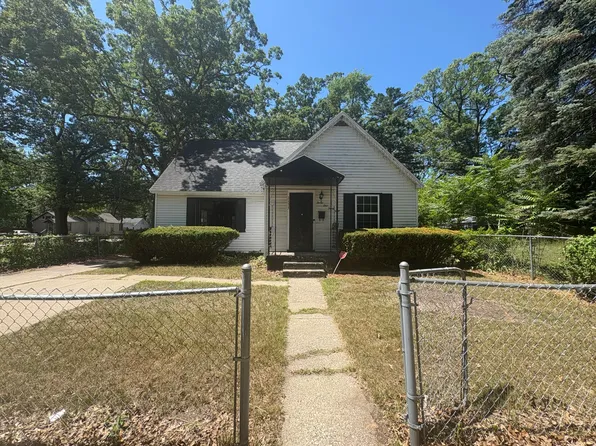 3133 Glendale St, Muskegon Heights, MI 49444
