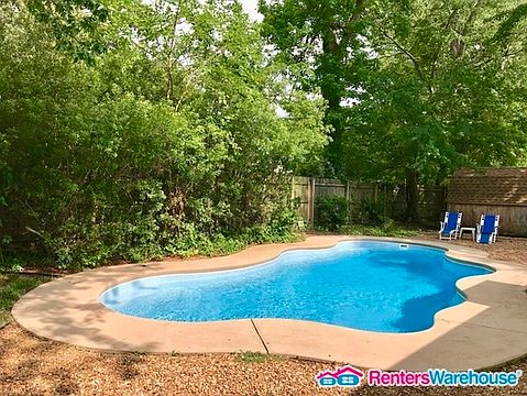 1st image of 4505 James Ct