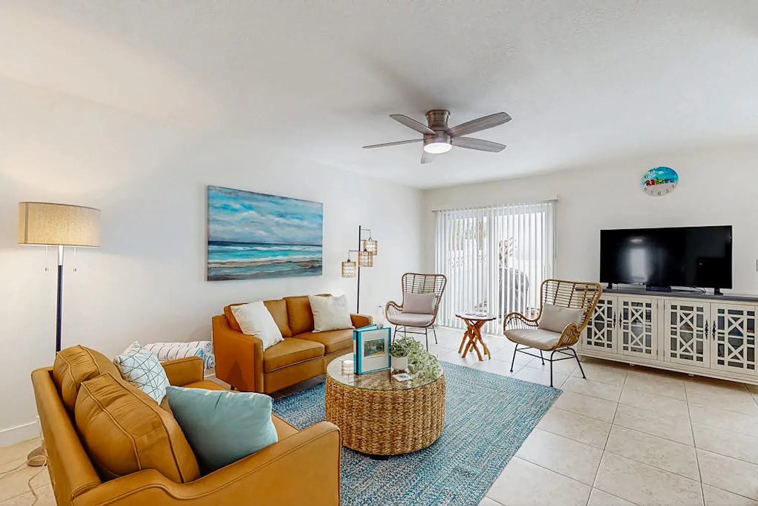 2 bed, 2.0 bath, 1334 sqft, $2,646 — Photo 1