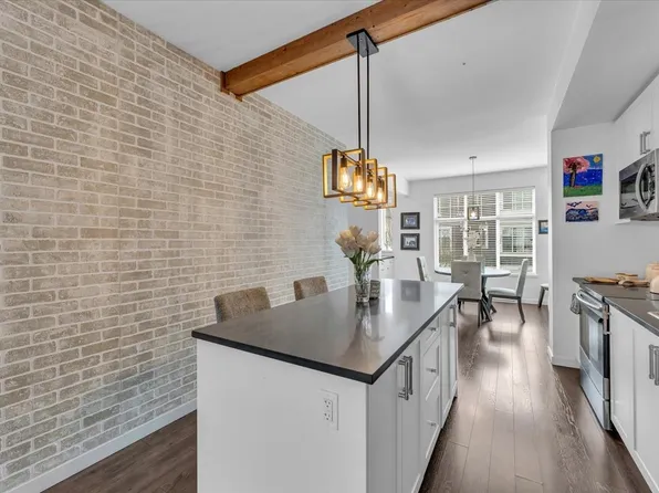 18681 68th Ave #32, Surrey, BC V4N 6P3