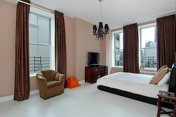 Sold by Corcoran | media 12