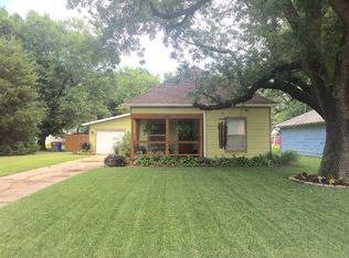 404 S Maple St, Inman, KS 67546