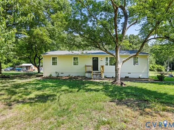 5820 Osterbind Ln, North Chesterfield, VA 23237
