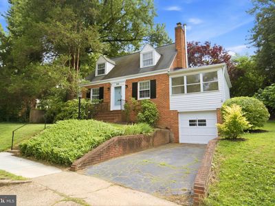 986 N Powhatan St, Arlington, VA, 22205
