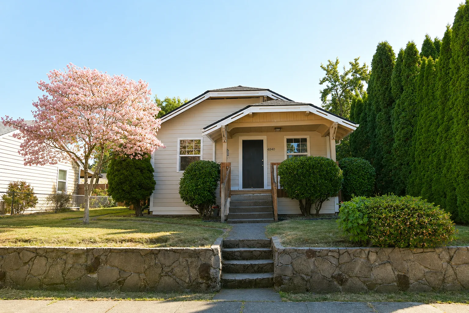4 bed, 1500 sqft, $3,150 — Photo 2