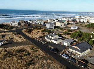 1400 S Shore Ave, Westport, WA 98595