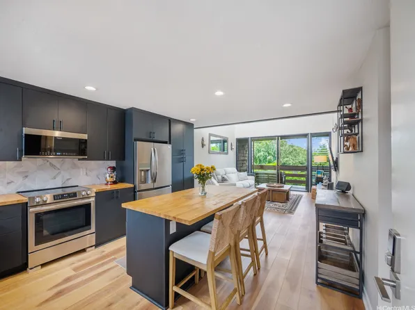 1015 Aoloa Pl APT 411, Kailua, HI 96734