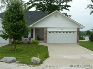 43 Quarry Rd, Golden Eagle, IL 62036