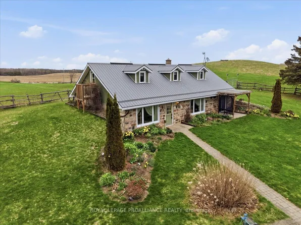 465 Countryman Rd, Tweed, ON K0K 3J0