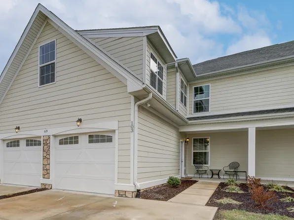 69 Windgate Cir #103, Fishersville, VA 22939