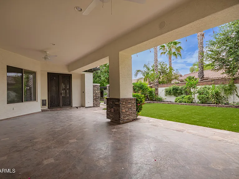 4711 E Buckboard Ct — Photo 37