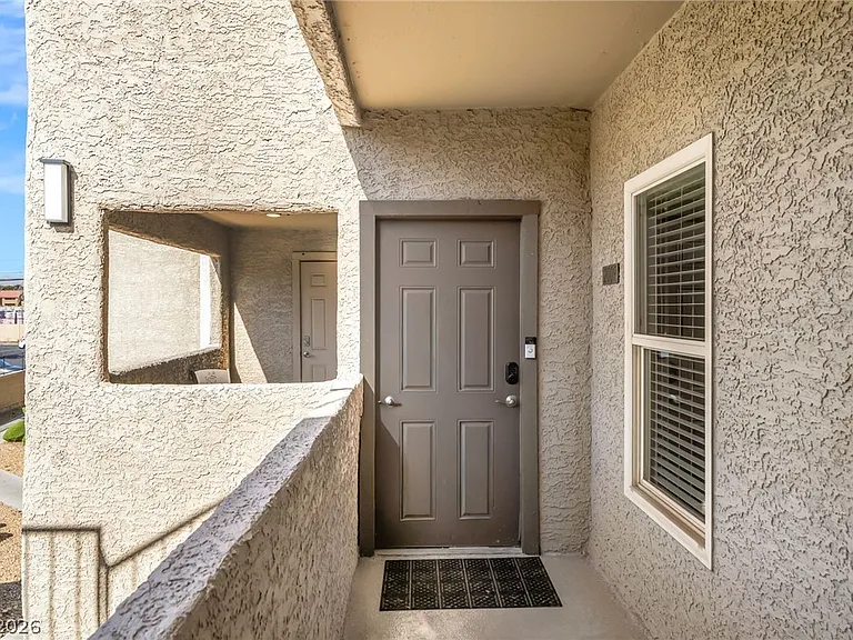 4200 S Valley View Blvd #2009 — Photo 3