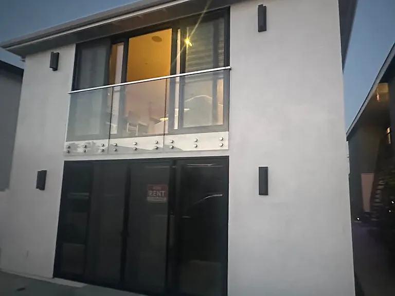 222 Cedar St #B — Photo 1