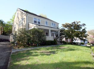 45 Valley Rd, Cos Cob, CT 06807