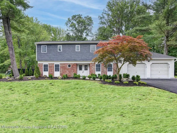 17 W Canadian Woods Road, Marlboro, NJ 07746