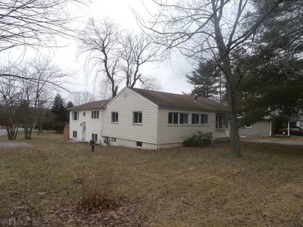 181 Kings Hwy, Altoona, PA 16602