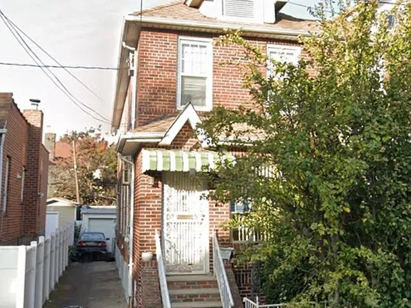 586 E 54th St #1, Brooklyn, NY 11203