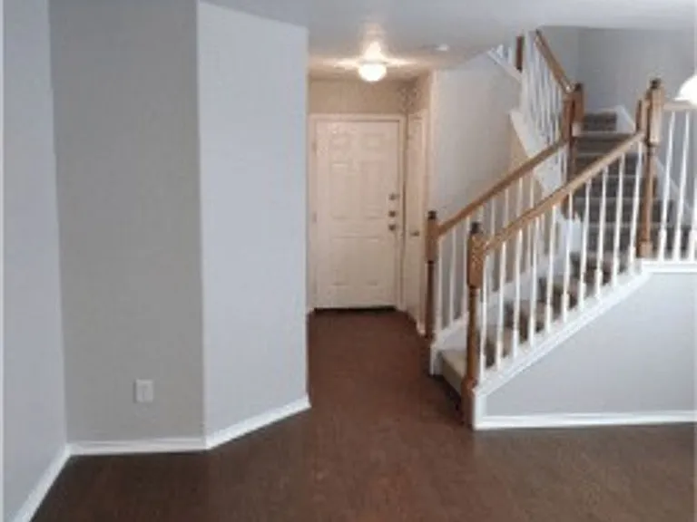 10307 Roseangel Ln — Photo 2
