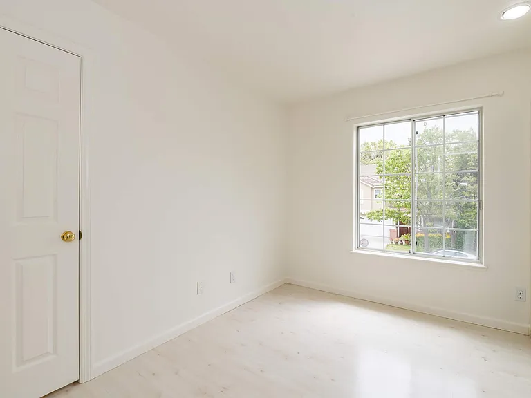 4248 Verdigris Cir — Photo 42