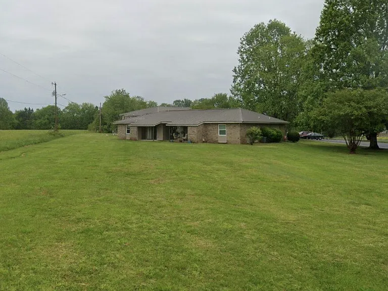 25600 Smithfield Rd #B-12 — Photo 2