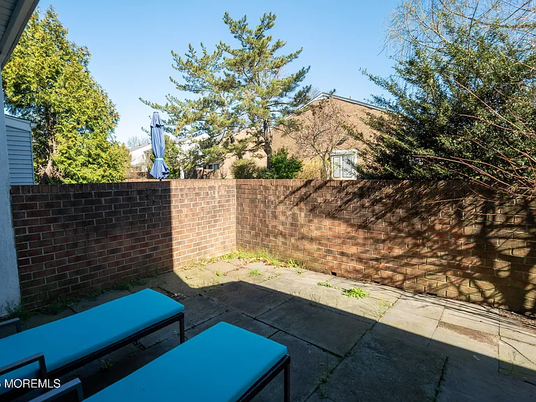 5C Twin Rivers Dr #C — Photo 17