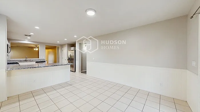 37978 N Beverly Ave — Photo 9