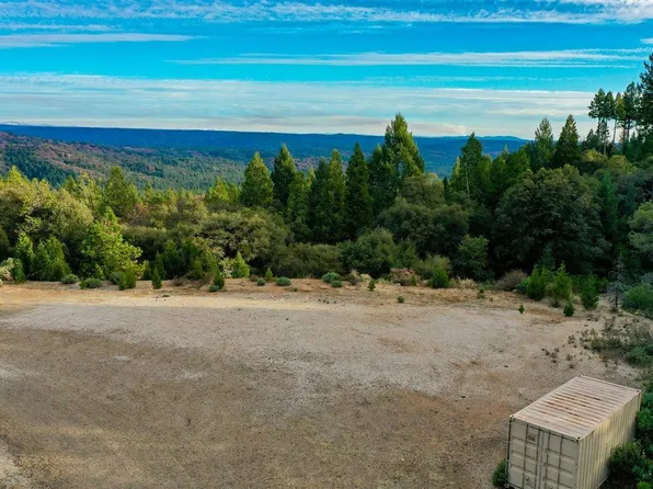 14074 Lee Ln, Nevada City, CA 95959