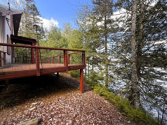 4th image of 22 Boat Landing Road