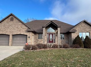 610 Sunset St, New Hampton, IA 50659