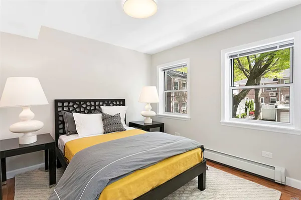 Sold by Prime Realty | media 6