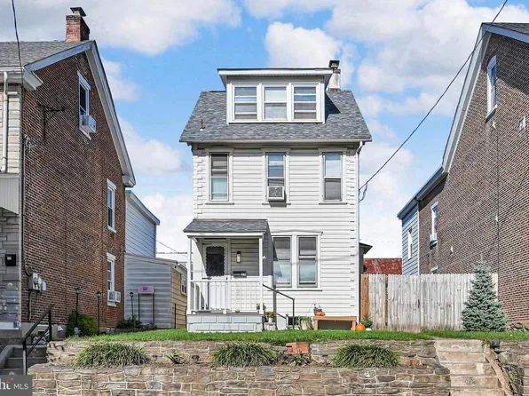 39 E 4th St, Pottstown, PA 19464