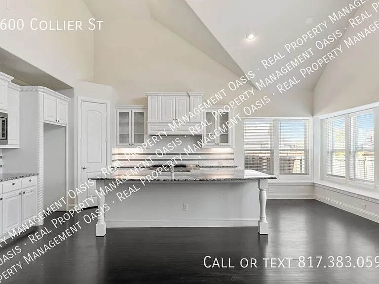 2600 Collier St — Photo 10