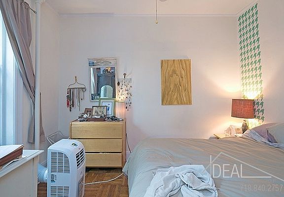 4th image of 78 7th Ave #1