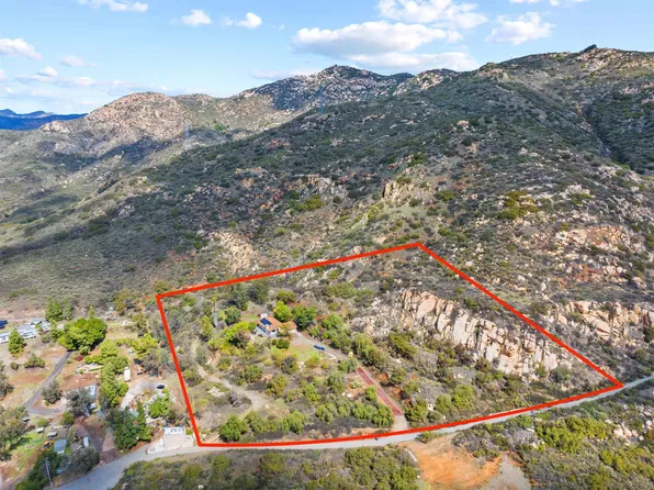 11751 Rocky Ln, Lakeside, CA 92040