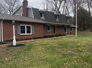 8549 Deer Creek Ln NE, Warren, OH