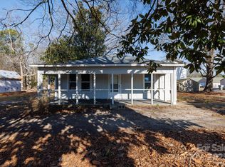609 Bethel St, Clover, SC 29710
