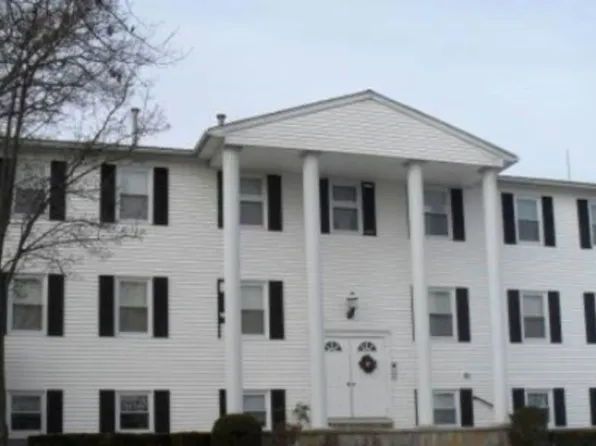 262 -264 George Waterman Road, 262-264 George Waterman Rd #5, Johnston, RI 02919