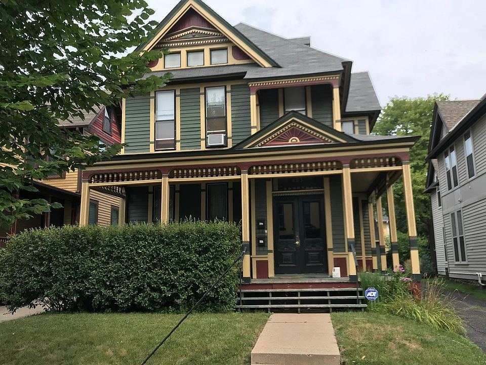 1st image of 453 Selby Ave
