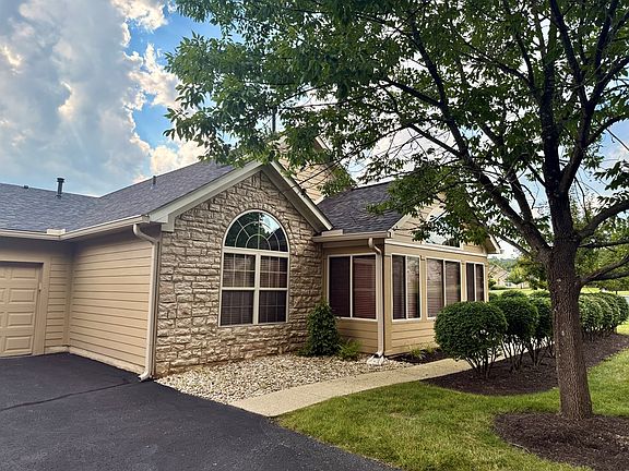 2nd image of 118 Harvestwood Dr