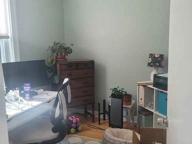4717 N Artesian Ave #1 — Photo 3
