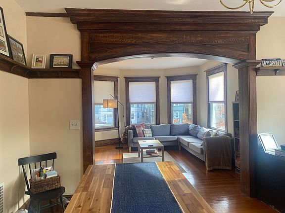 5th image of 616 Whalley Ave #2