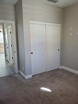 4th image of 86 Crofton Dr