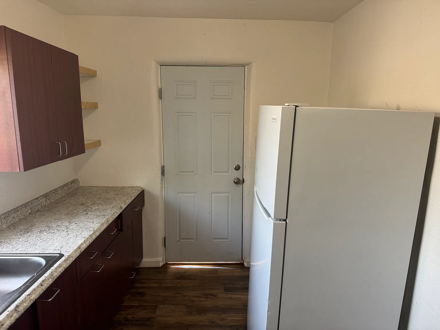 1111 Marble Ave NW — Photo 2