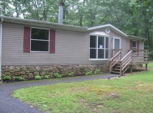 673 Stone Coal Rd, Troutville, VA 24175