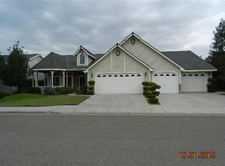 2575 Lexington Ave, Clovis, CA