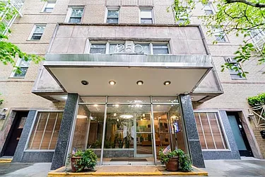 1250 Ocean Parkway