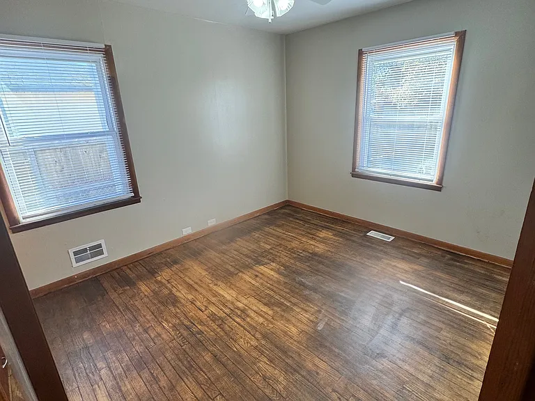 1630 N Monroe St — Photo 17