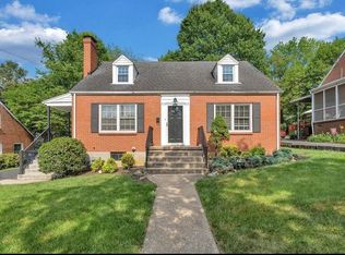 2326 Carlton Rd SW, Roanoke, VA 24015