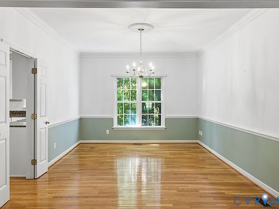 4th image of 6000 Fox Grove Pl